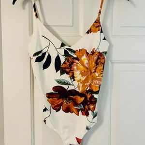 NWT Windsor bodysuit.  size Medium